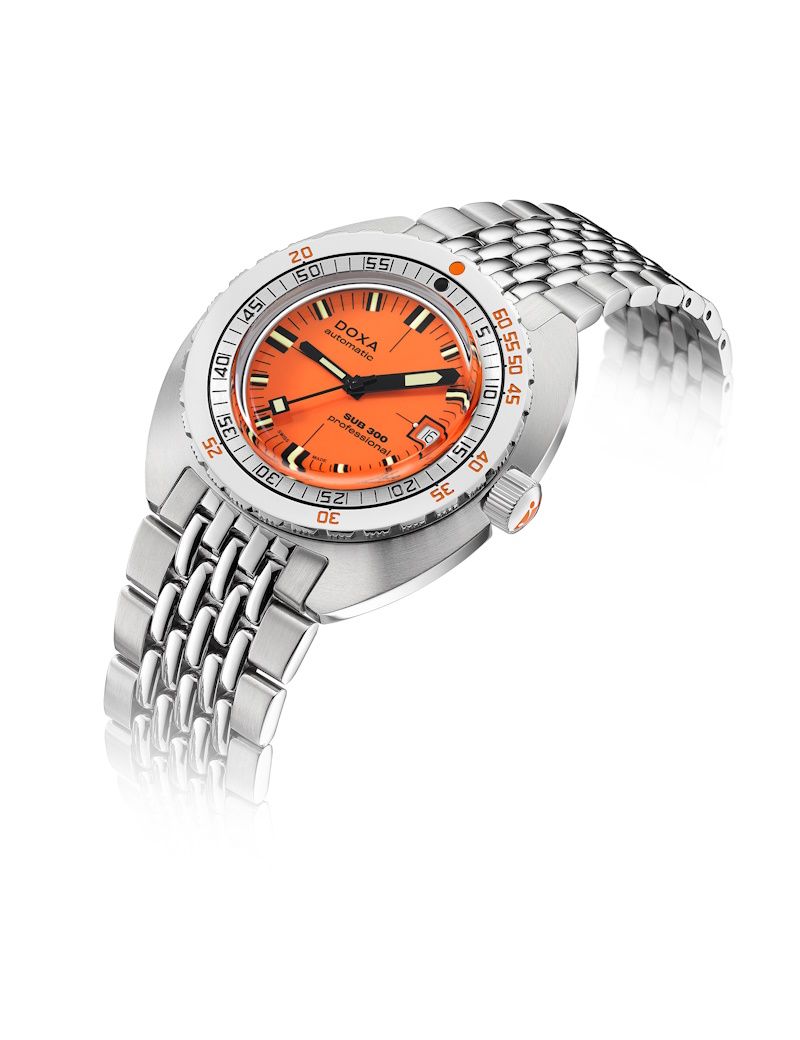 DOXA Sub 300 Professional 804.10D.351.10