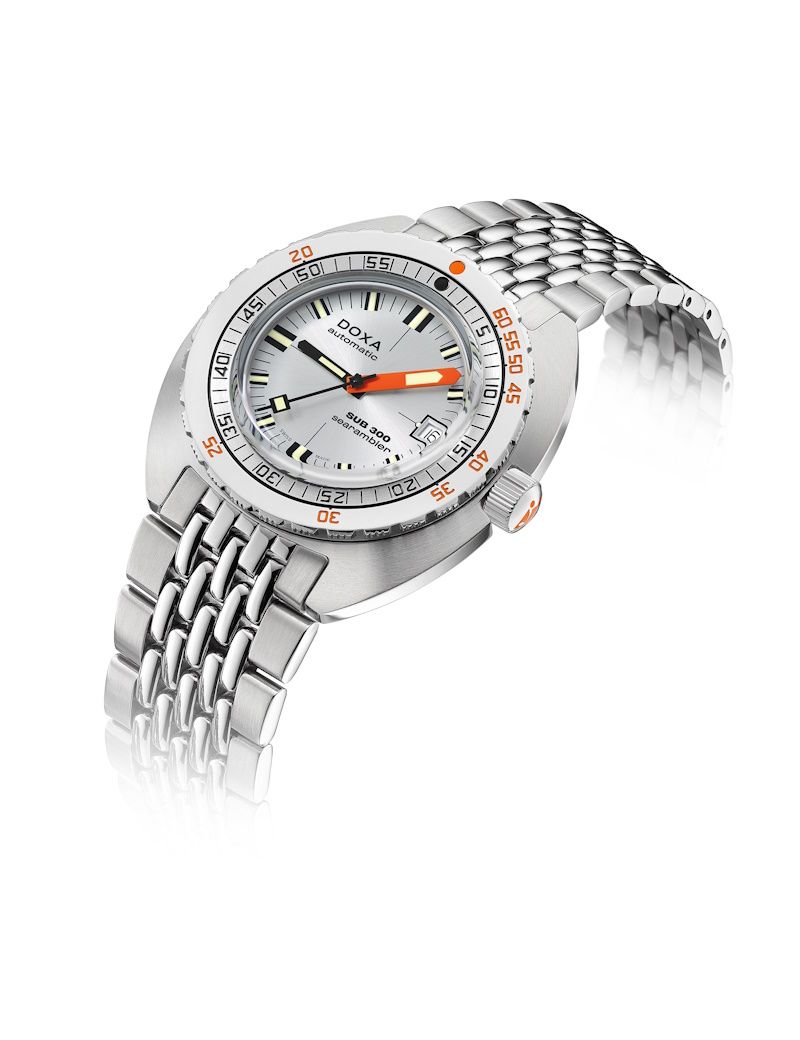 DOXA Sub 300 Searambler 821.10.021.10