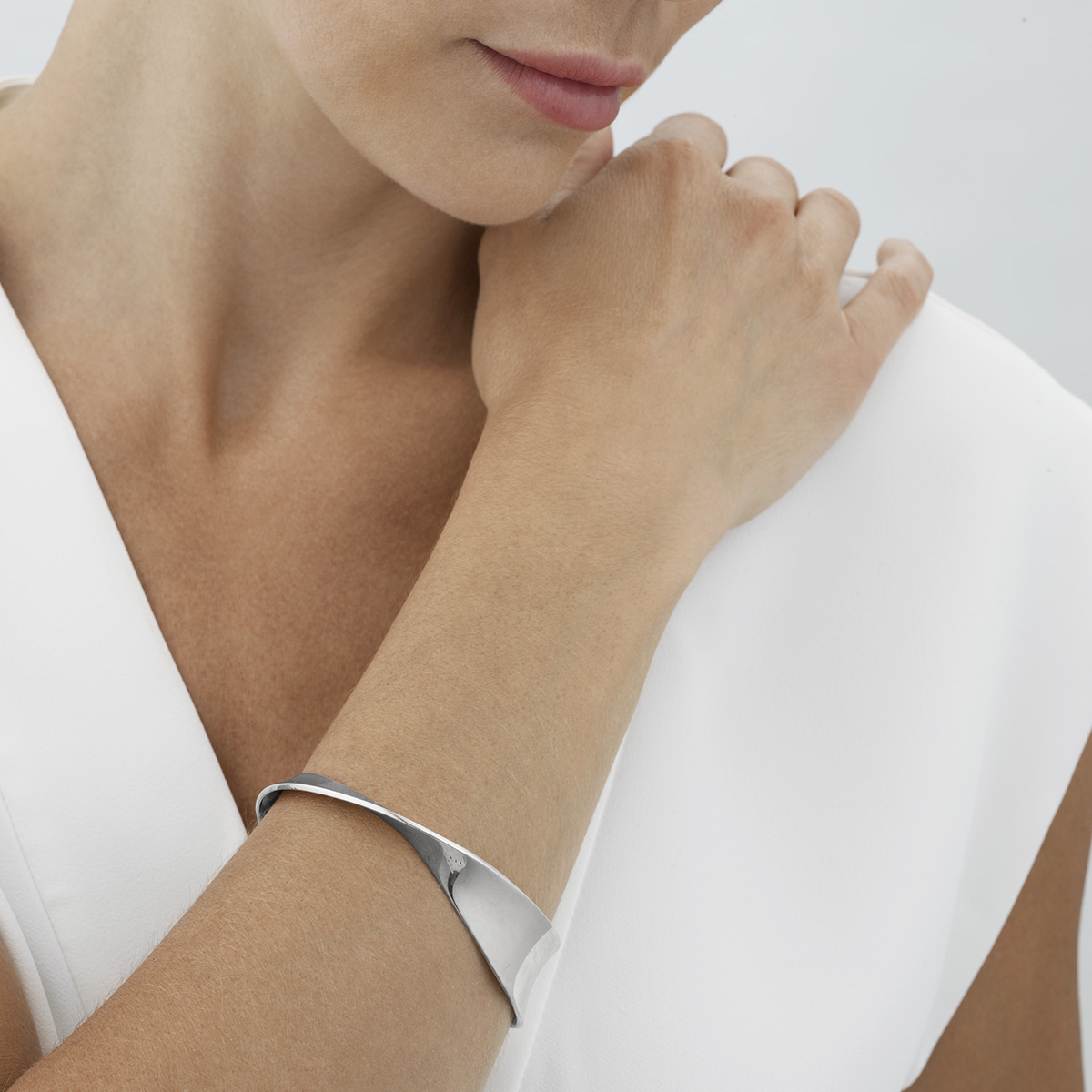 Georg Jensen Möbius Armring 20000523