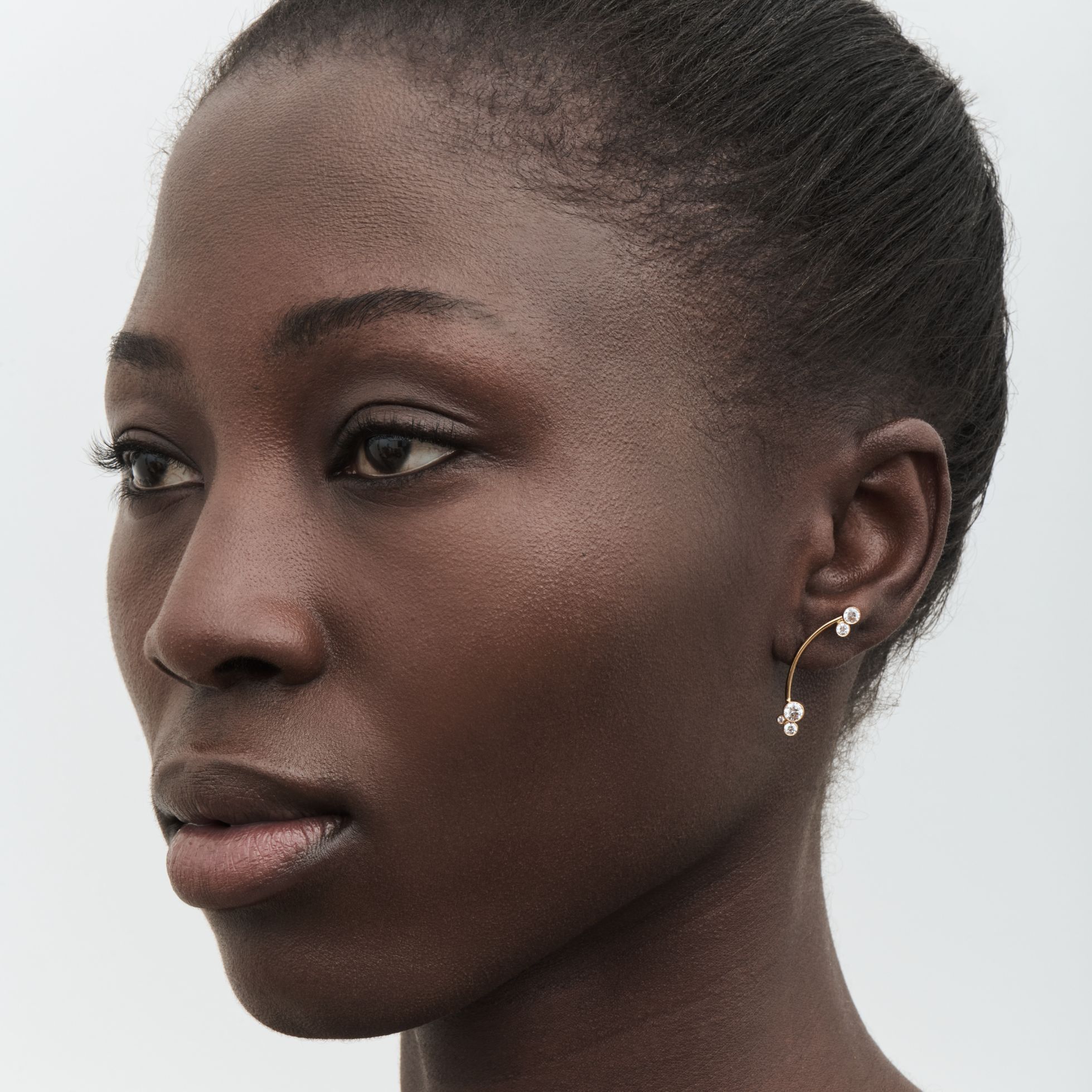 Sophie Bille Brahe Stellari Diamant Ørering EA25_BW33_WH_L