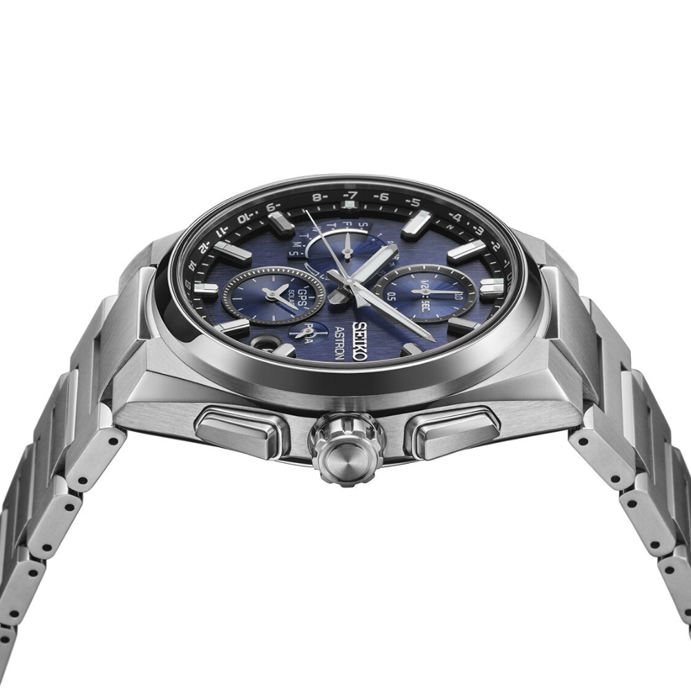 Seiko Astron GPS Solar SSH161J1