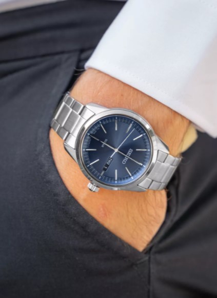 Seiko Solar Sapphire Herreur SNE525P1