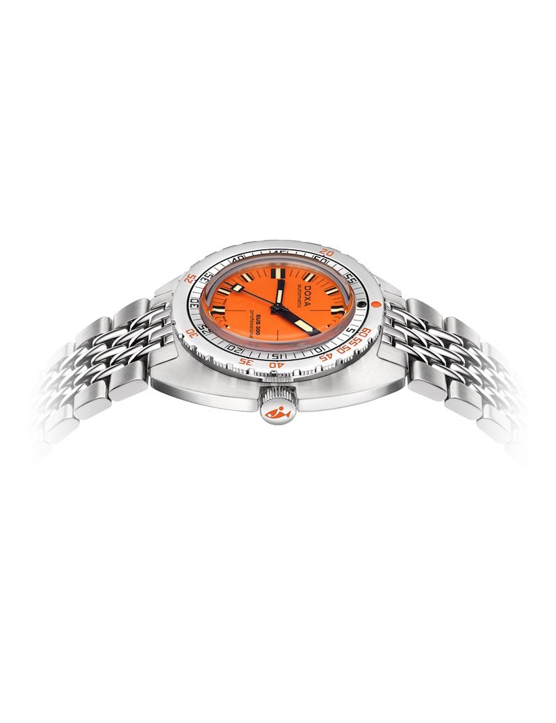 DOXA Sub 300 Professional 804.10D.351.10