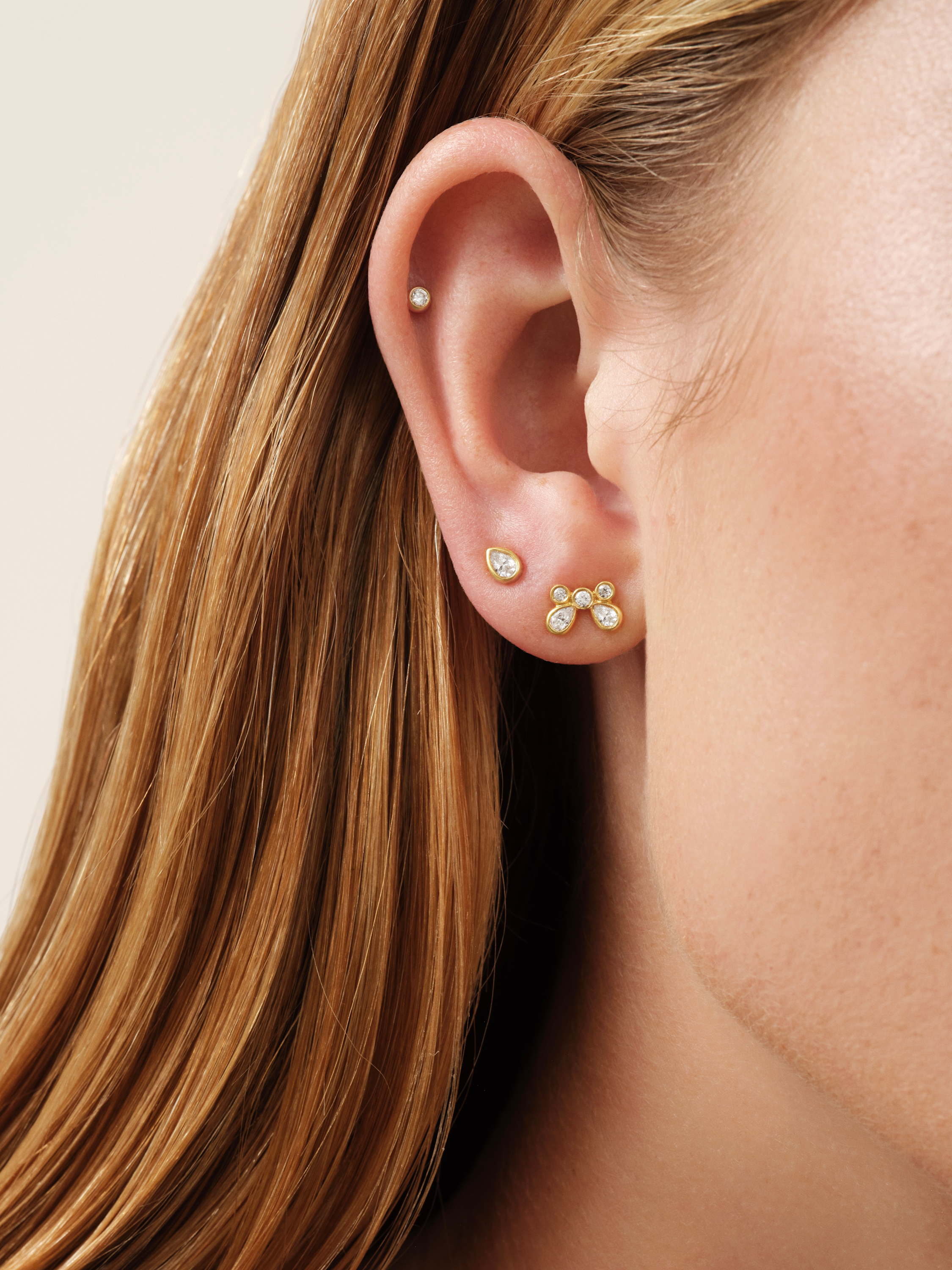 Julie Sandlau Wisteria Drop Ørestikker ST401GDCZ