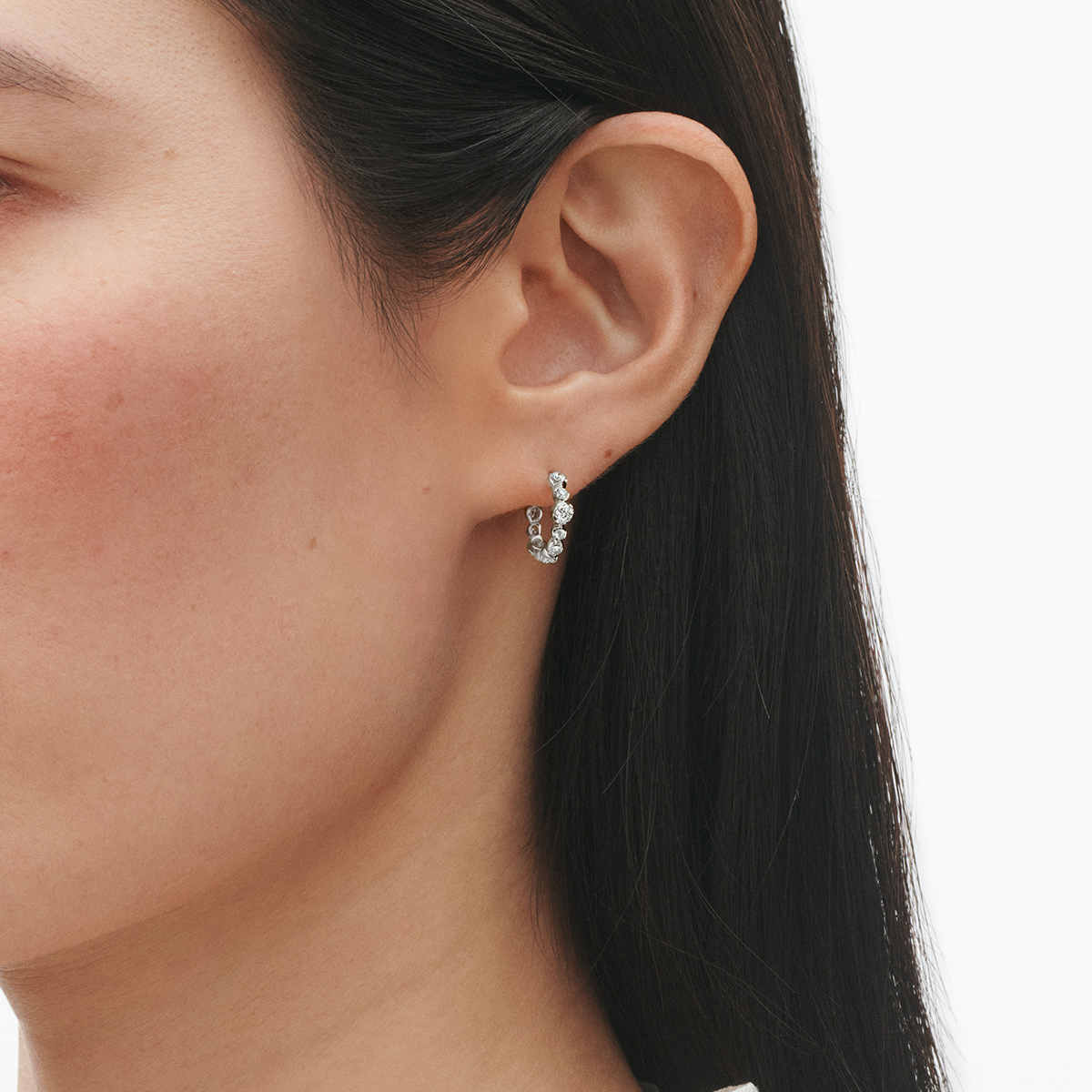 Georg Jensen Signature Diamonds Ørering Enkel 20001576