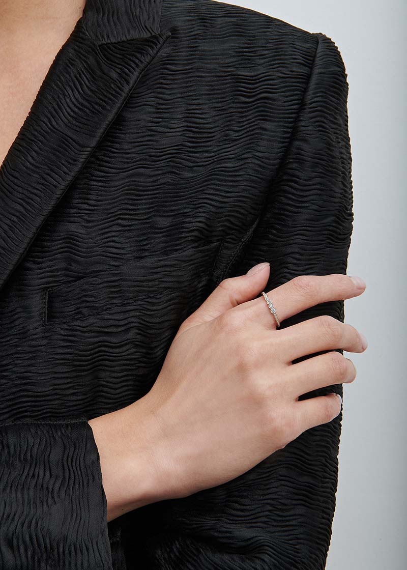 Sophie Bille Brahe Pleine Lune Pave Ring RI22_PDP_WH