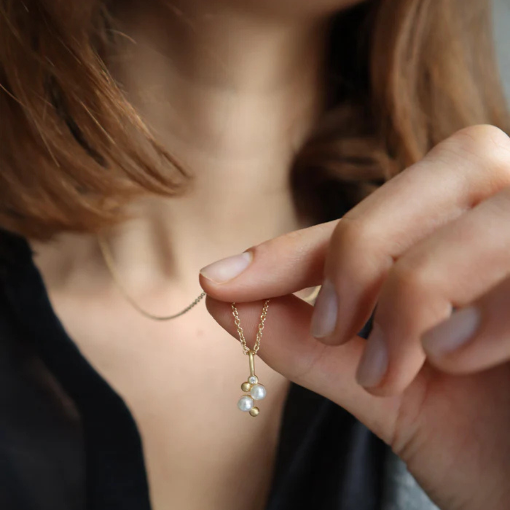 Ro Copenhagen Orbit Dot Perlevedhæng P118Y102