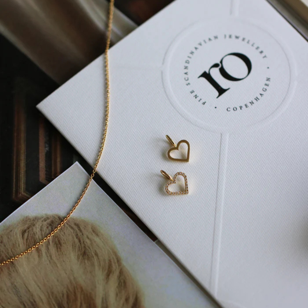 Ro Copenhagen Open Heart Diamant Vedhæng P111Y108