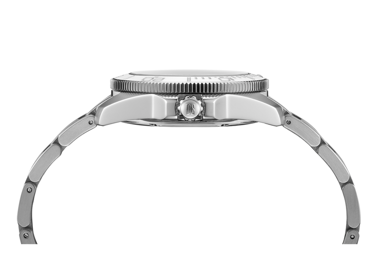 Certina DS Action Diver 40.5 mm C048.407.11.011.00