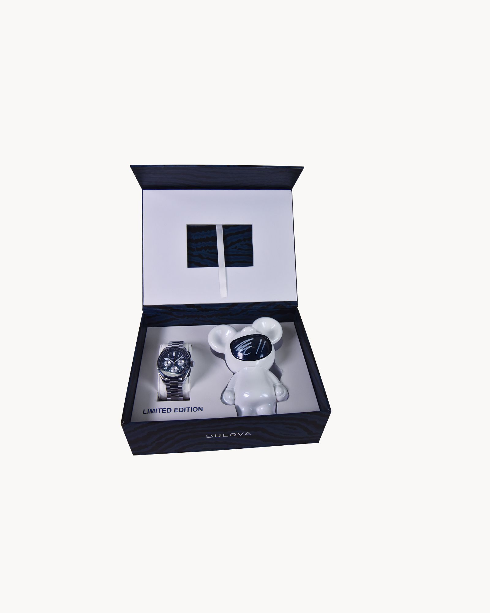 Bulova Lunar Pilot Timascus 98A329