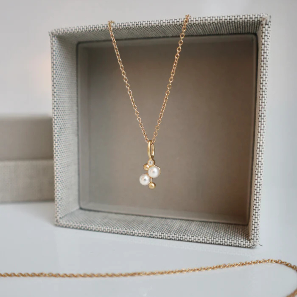 Ro Copenhagen Orbit Dot Perlevedhæng P118Y102