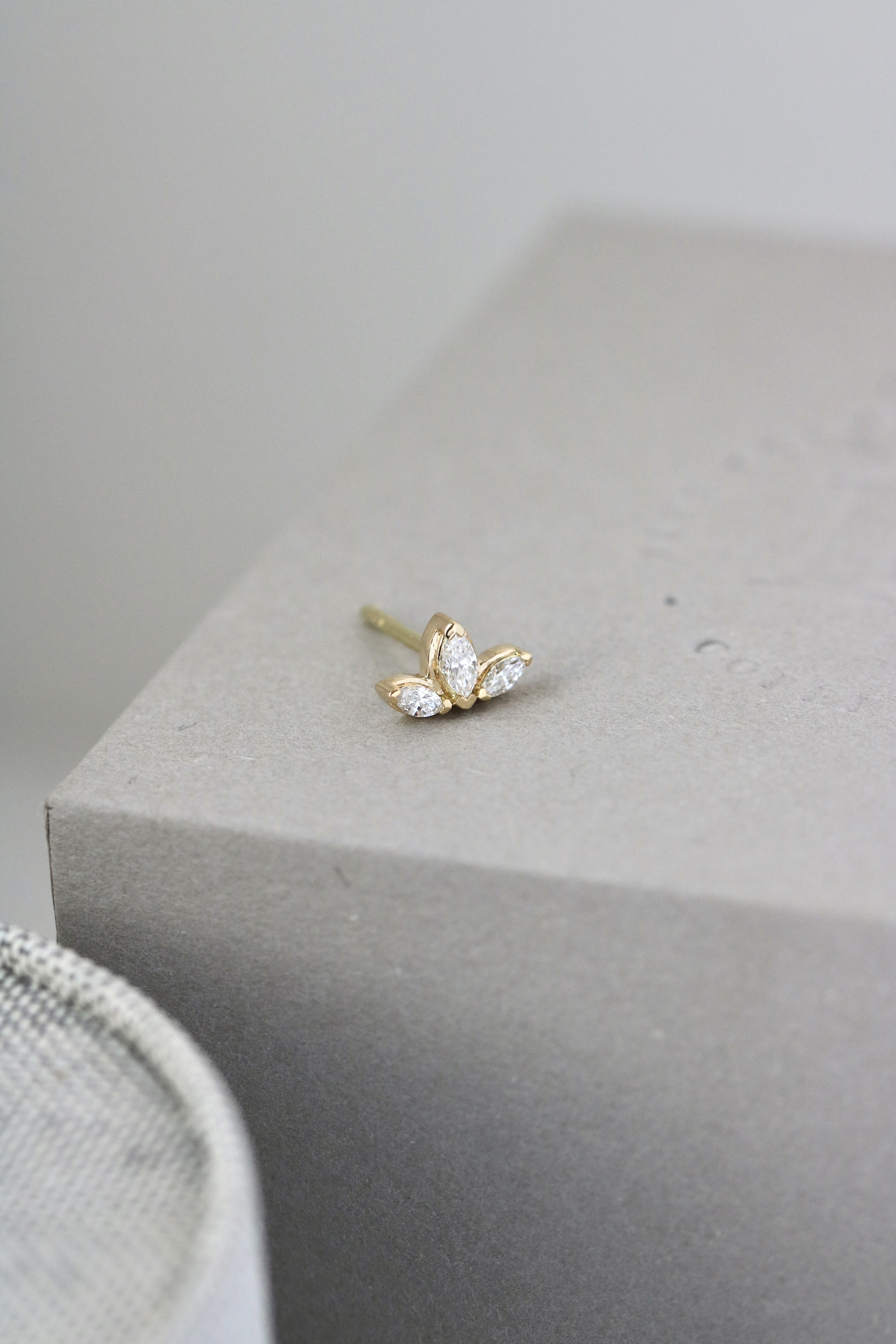 Ro Copenhagen Lotus Ørestik E124Y201