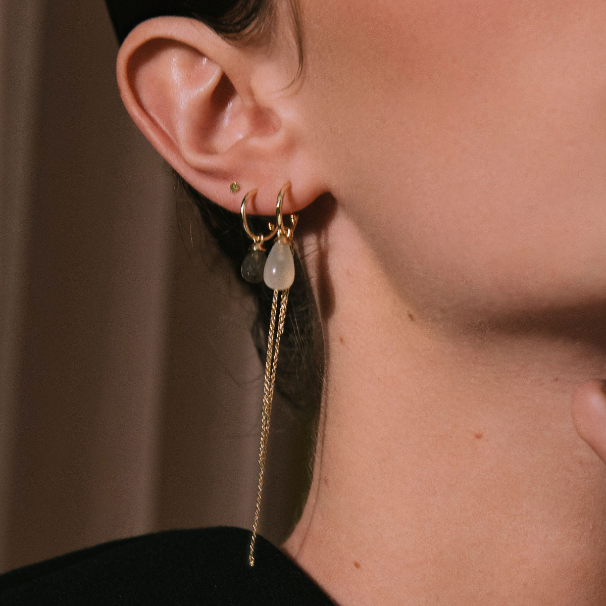 Carré 10-Karat charm med Månesten TLH 4395 MO 1pc.