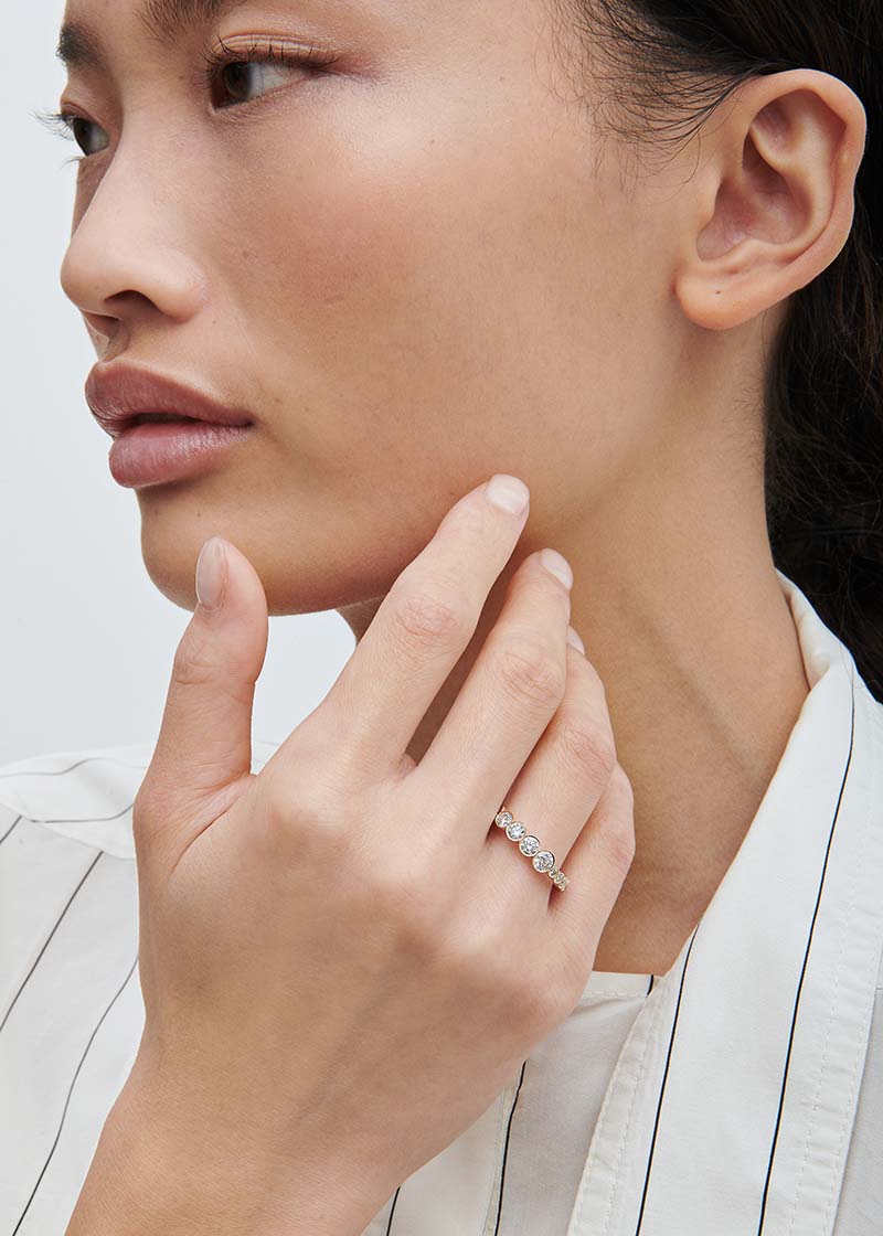 Sophie Bille Brahe Ensemble Croissant Ring RI04_CDE_WH