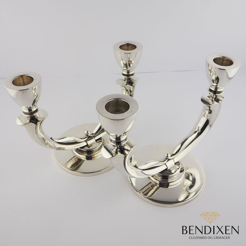 To-armede Funkis Lysestager Sæt